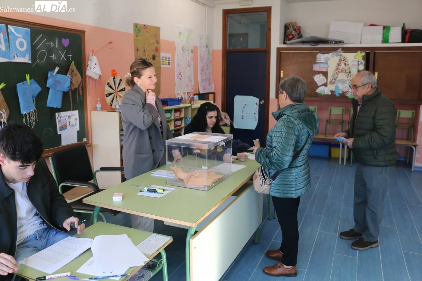 Normalidad en la constitución de mesas en Vitigudino, sin interventores / CORRAL