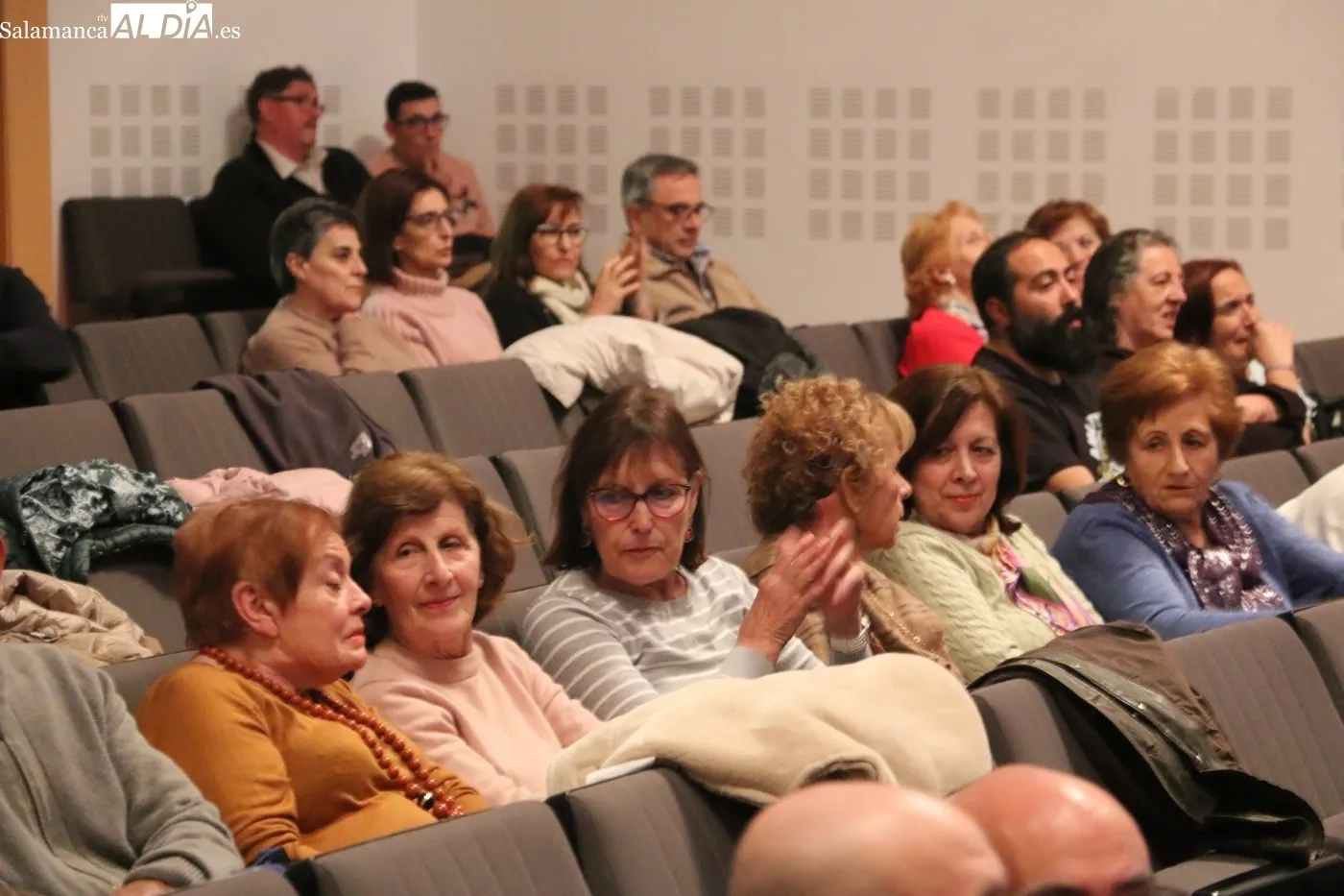 Gala de clausura y entrega de premios del Certamen de Teatro de Vitigudino / CORRAL 
