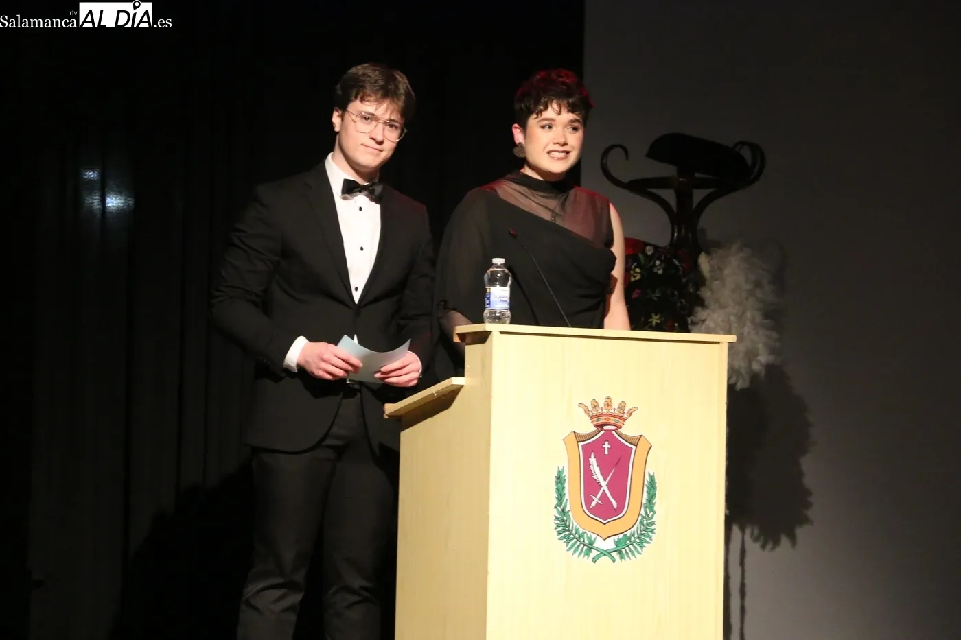 Gala de clausura y entrega de premios del Certamen de Teatro de Vitigudino / CORRAL 