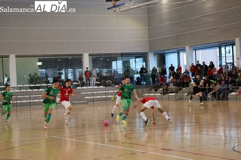 Foto 7 - FOTOS | El Piensos Dur&aacute;n Albense se cae en la segunda parte y cede en Valladolid (5-2)
