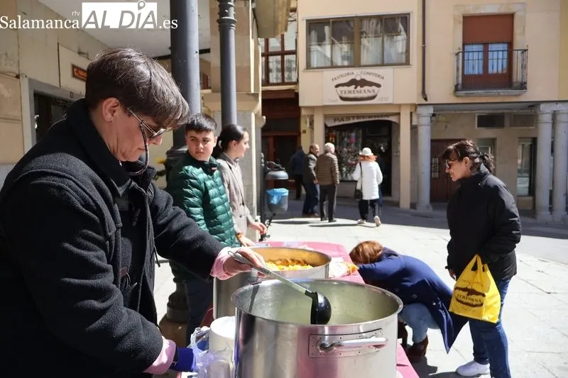 Foto 16 - La procesi&oacute;n de Ramos abre la Semana Santa en Alba de Tormes