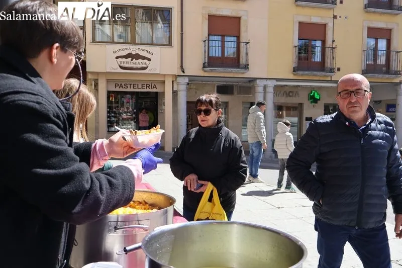 Foto 13 - La procesi&oacute;n de Ramos abre la Semana Santa en Alba de Tormes