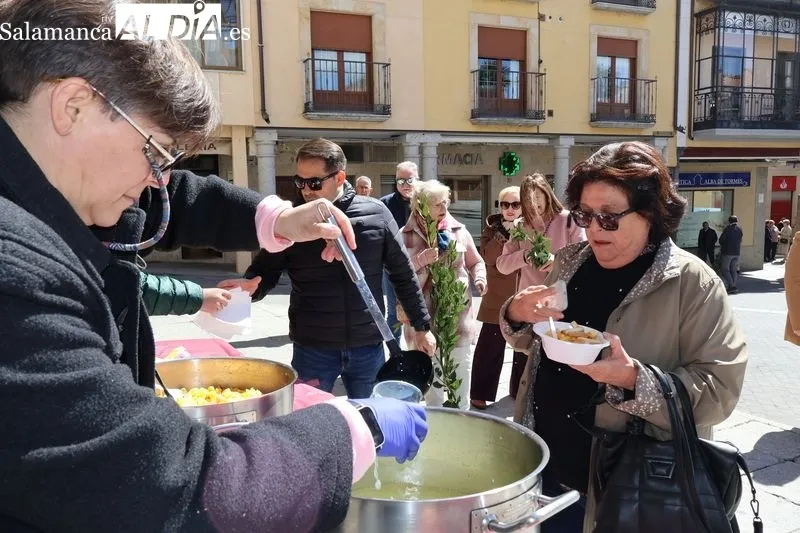 Foto 9 - La procesi&oacute;n de Ramos abre la Semana Santa en Alba de Tormes