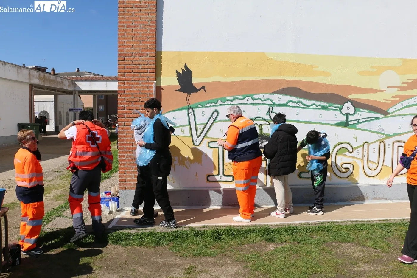 La XI Feria Jóvenes Despiertos reúne en Vitigudino a 600 chavales de 57 municipios de la provincia / CORRAL