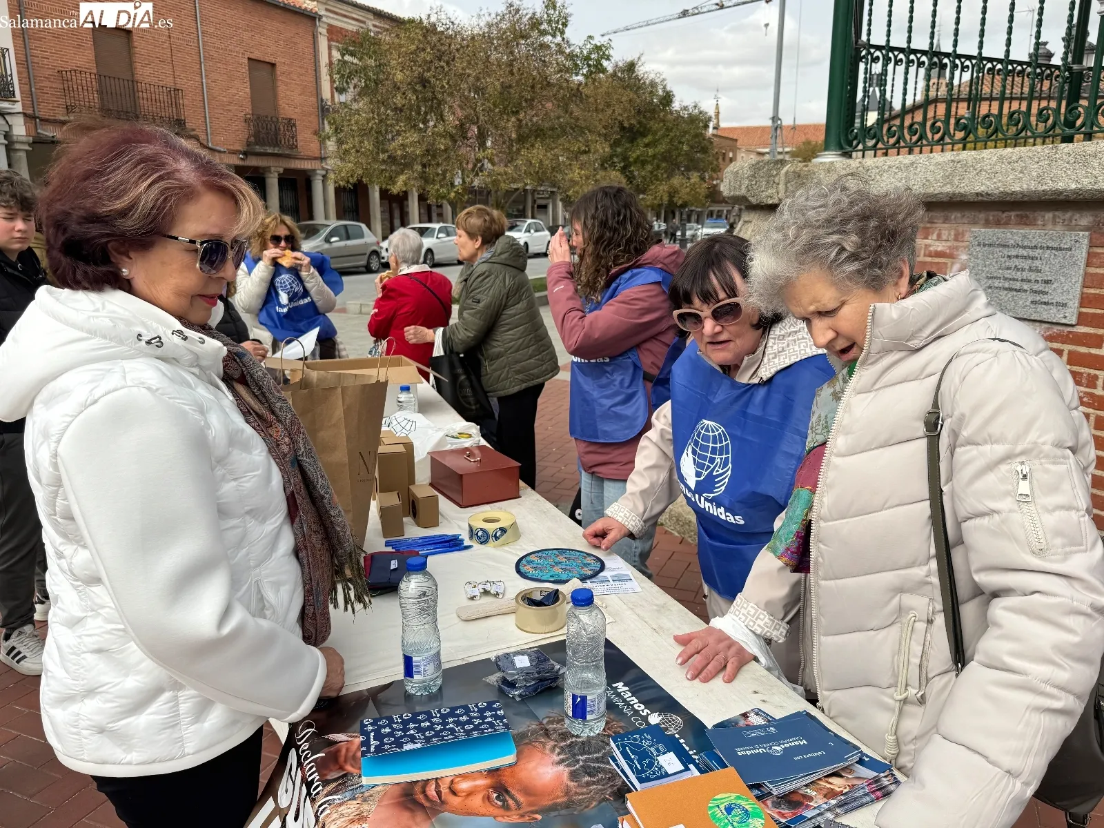 Foto 6 - Pe&ntilde;aranda responde con 1000 empanadas a la llamada solidaria de Manos Unidas
