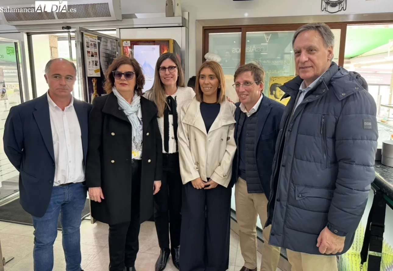 Foto 6 - Entre sonrisas, fogones y fotos: el mediod&iacute;a m&aacute;s distendido de Mart&iacute;nez Almeida en Los &Aacute;lamos antes de su gran cita electoral en Pe&ntilde;aranda