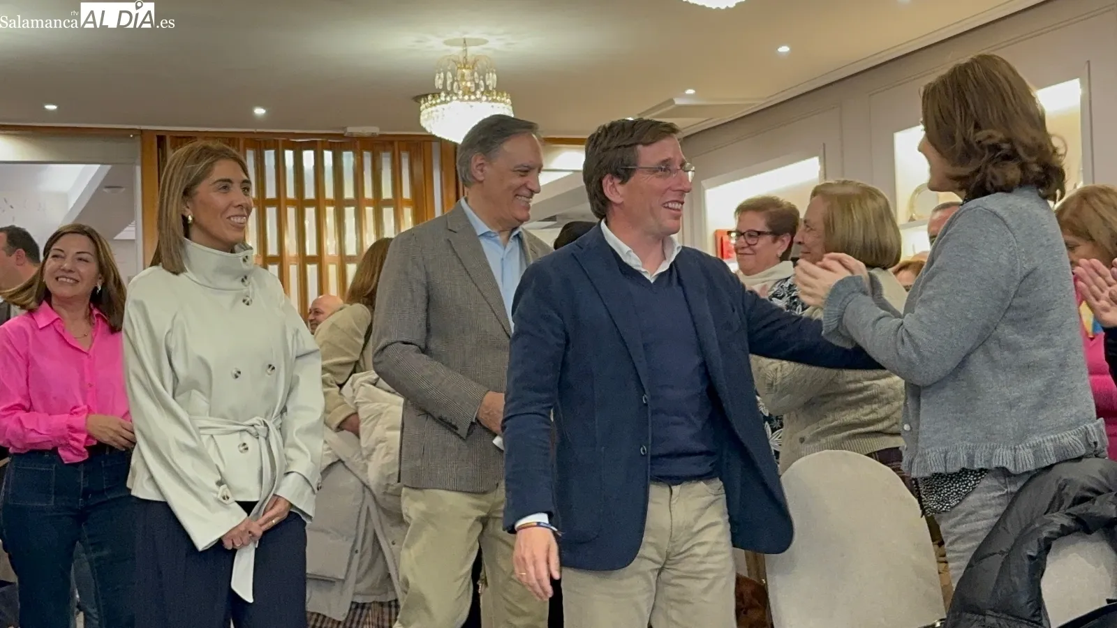 Foto 3 - &ldquo;Estamos con la gente y sus problemas&rdquo;: El PP cierra filas en Pe&ntilde;aranda junto a Mart&iacute;nez Almeida, reivindicando el "trabajo bien hecho" de Ma&ntilde;ueco