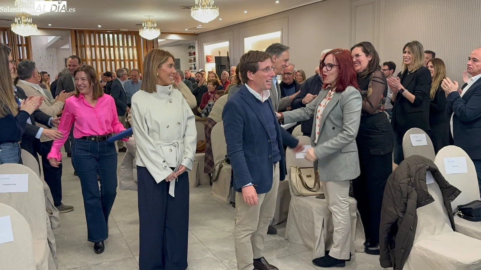 Foto 5 - &ldquo;Estamos con la gente y sus problemas&rdquo;: El PP cierra filas en Pe&ntilde;aranda junto a Mart&iacute;nez Almeida, reivindicando el "trabajo bien hecho" de Ma&ntilde;ueco