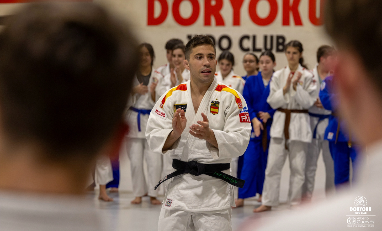 Un medallista olímpico en los JJOO de París 2024, campeón del mundo y de Europa se luce en el Club Doryoku