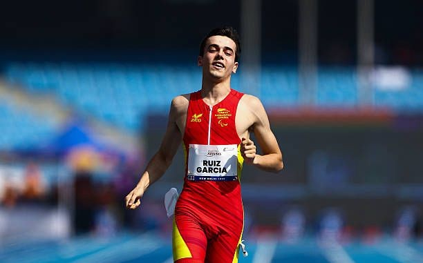 El salmantino Diego Ruiz estrena su beca ADOP en Segovia