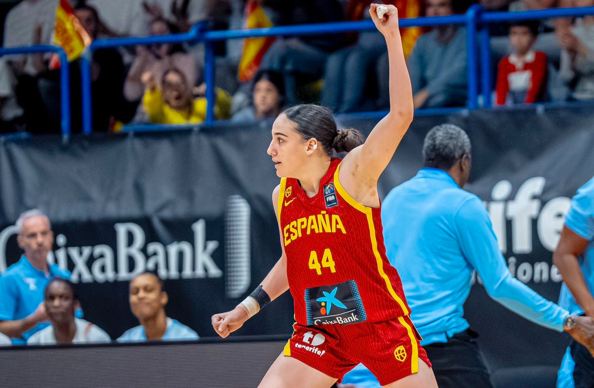 Iyana Martín convocada con España para el PreMundial de baloncesto