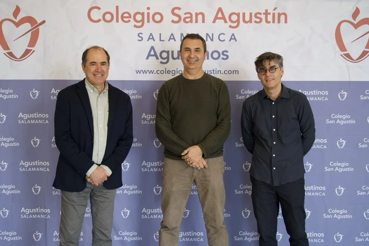 Foto 5 - El Colegio San Agust&iacute;n clausura su X Semana de Formaci&oacute;n con el foco en la ciencia y la educaci&oacute;n