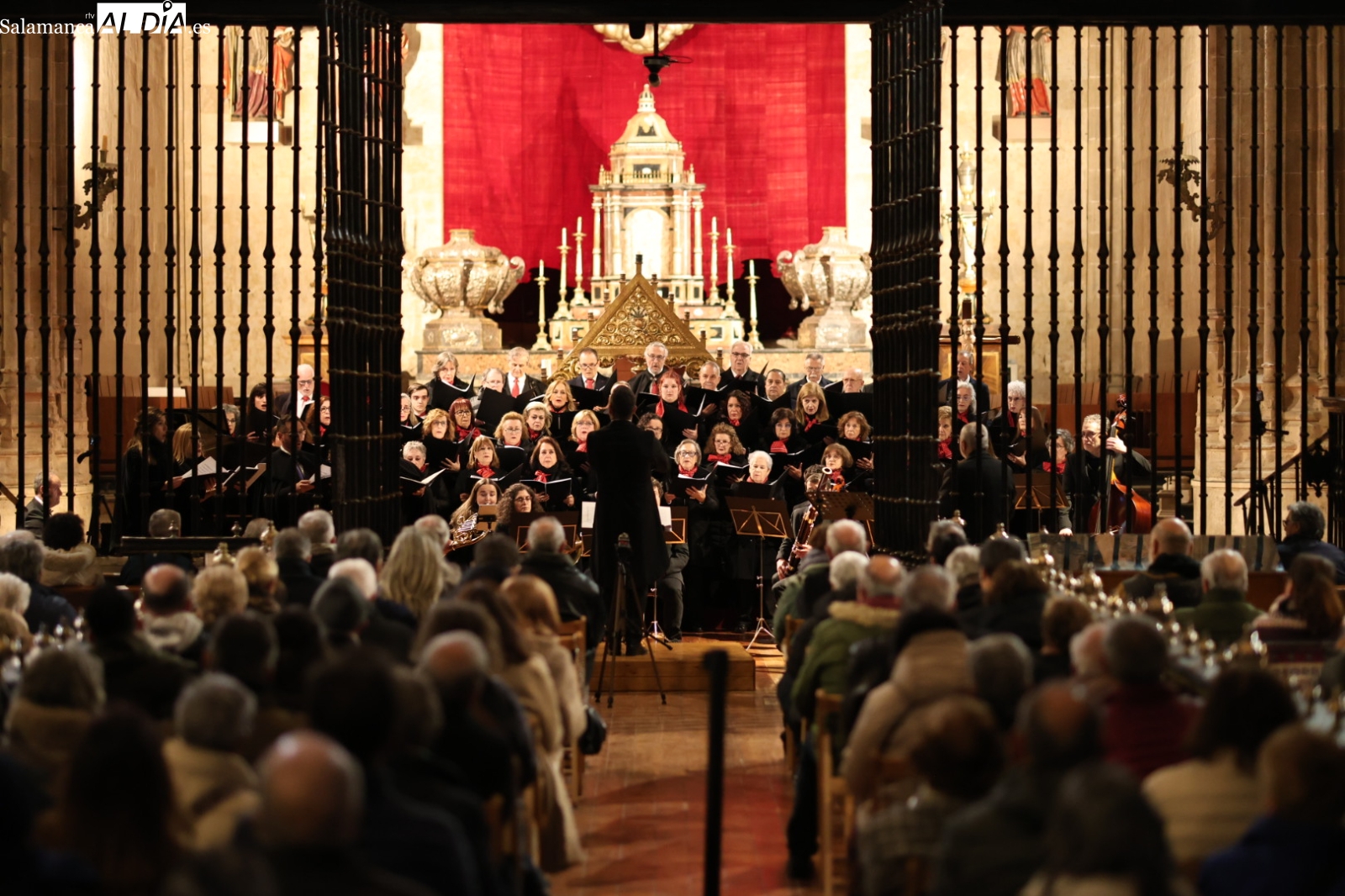 El Miserere de Doyagüe emociona en la Catedral de Salamanca