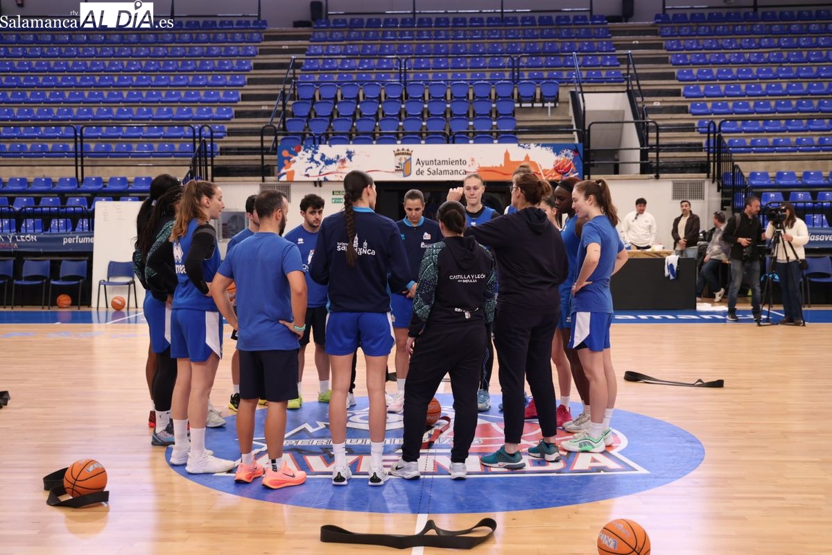 VÍDEOS | Ilusión y control emocional: la receta de Montañana para la Copa de la Reina