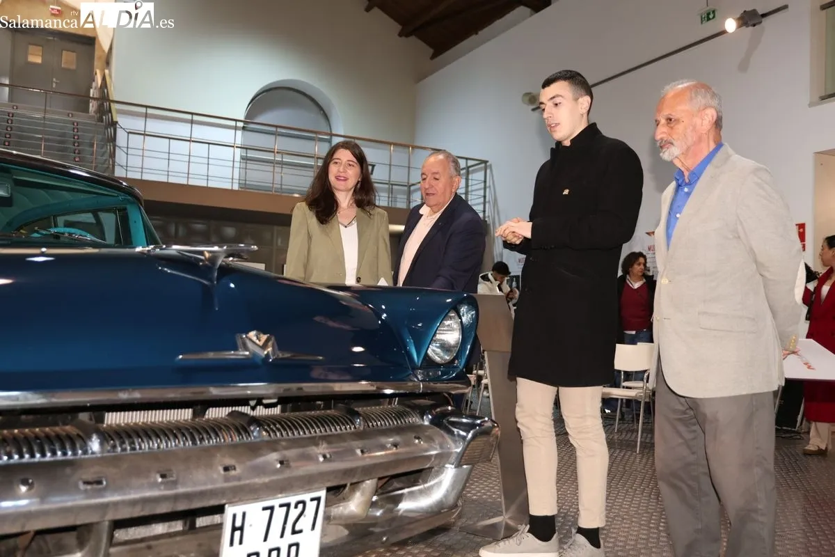 El Museo de Historia de la Automoción de Salamanca inaugura la muestra 'Mujeres y automoción'. Foto de David Sañudo