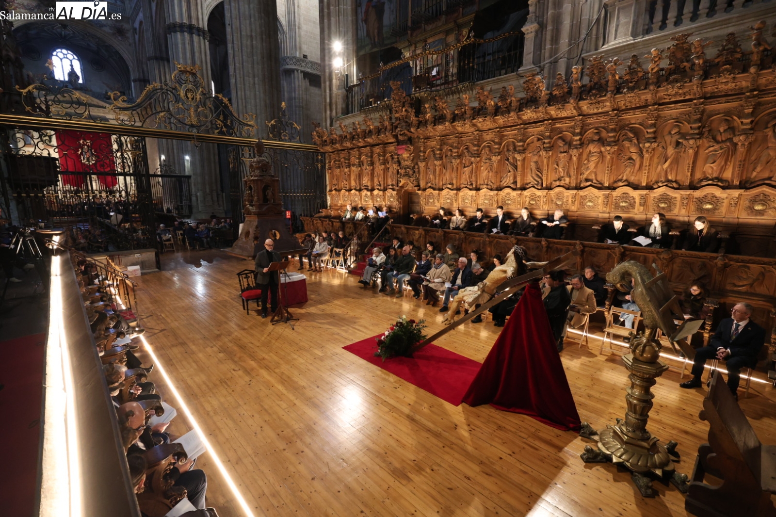 Recital Poeta en la Cruz en la Catedral de Salamanca
