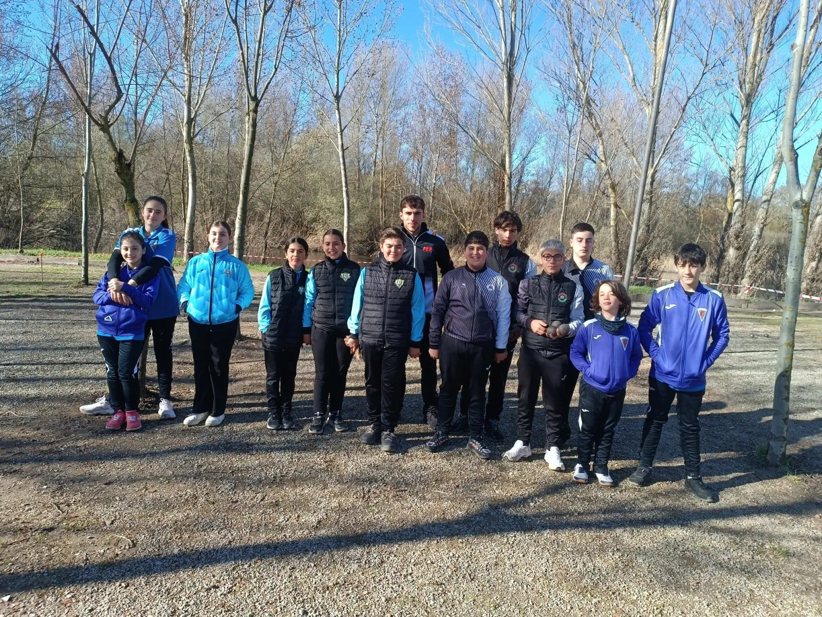 Foto 2 - Los salmantinos que se proclaman campeones juveniles de petanca en Castilla y Le&oacute;n