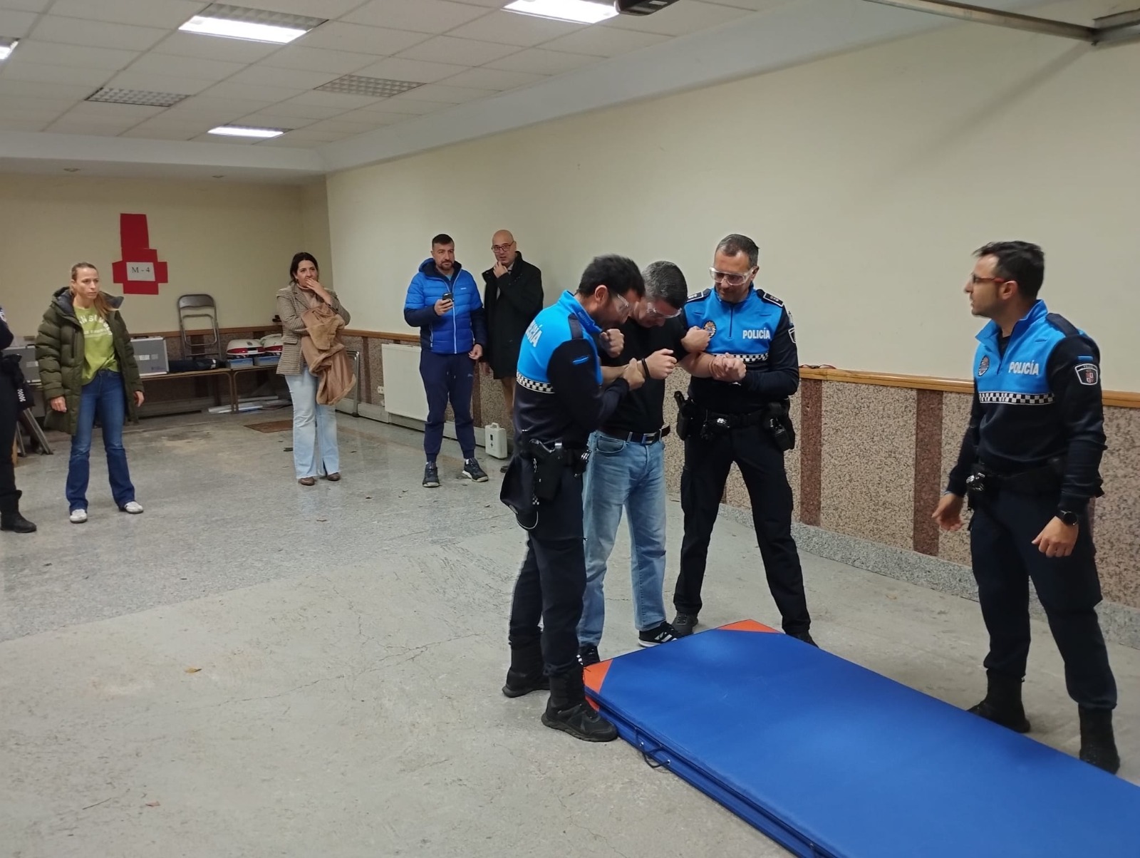 Imagen de archivo del curso de formación para el manejo del dispositivo táser