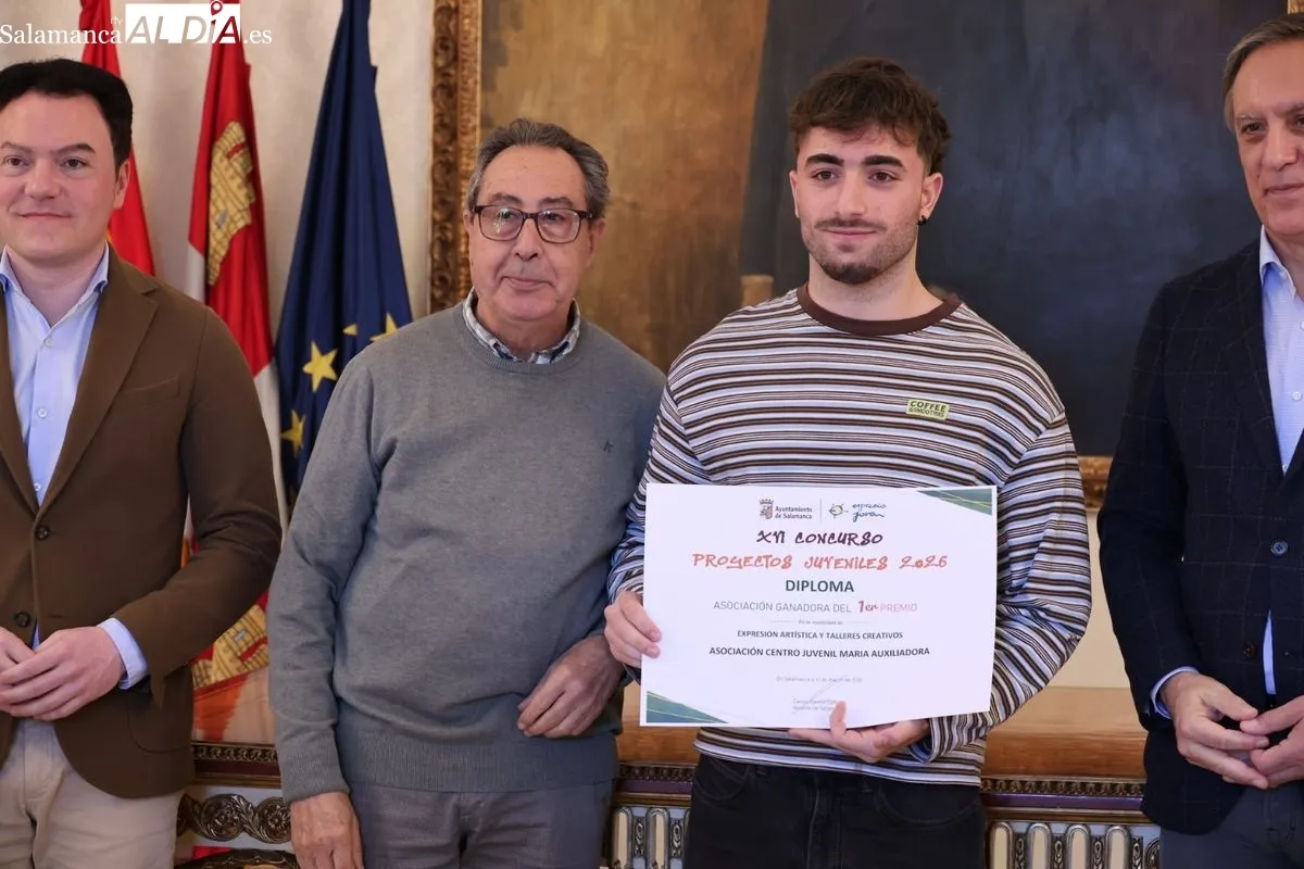 Entrega en el Ayuntamiento de Salamanca de los premios del XVI Concurso de Proyectos Juveniles. Foto de David Sañudo
