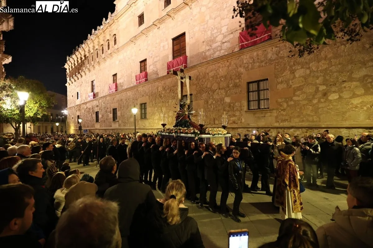 Procesión del Vía Matris de la Confradía de la Vera Cruz. Fotos: David Sañudo