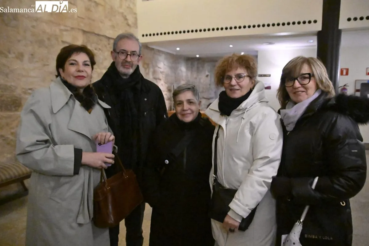 Foto 9 - FOTOS | Ciencia, periodismo y econom&iacute;a social: Salamanca premia el talento femenino