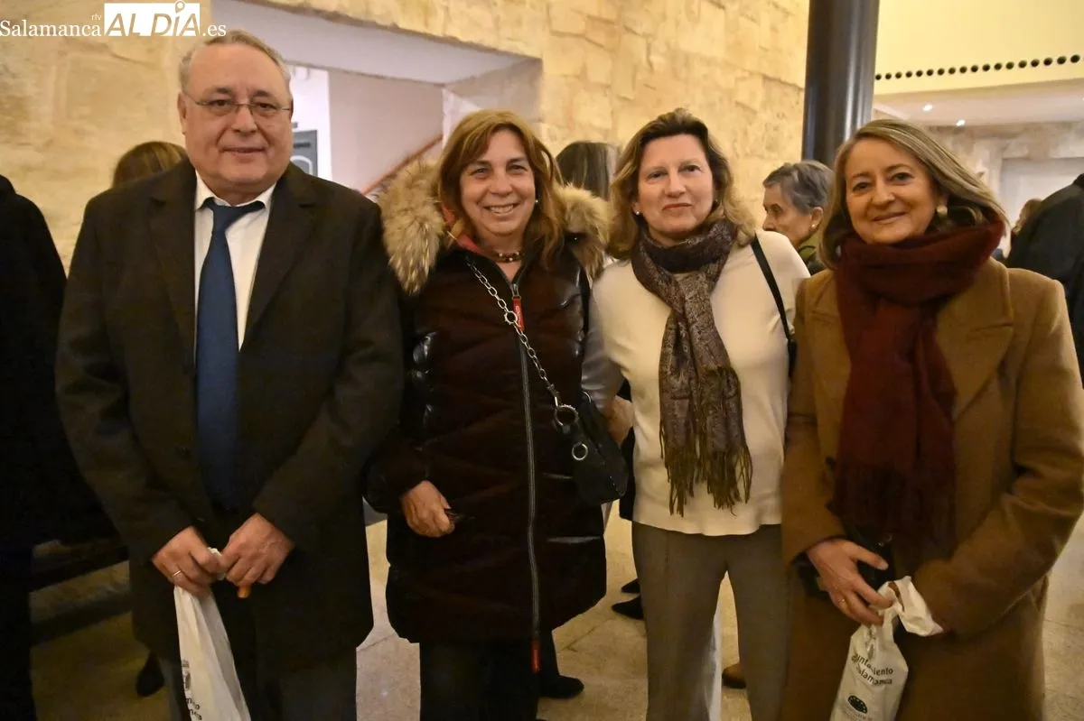 Foto 8 - FOTOS | Ciencia, periodismo y econom&iacute;a social: Salamanca premia el talento femenino