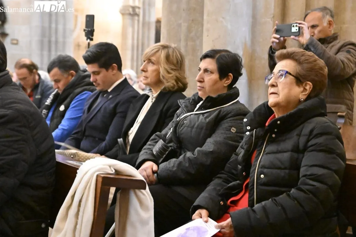 Foto 10 - FOTOS | Reflexi&oacute;n colectiva en la meditaci&oacute;n de las Siete Palabras de Cristo en la Cruz