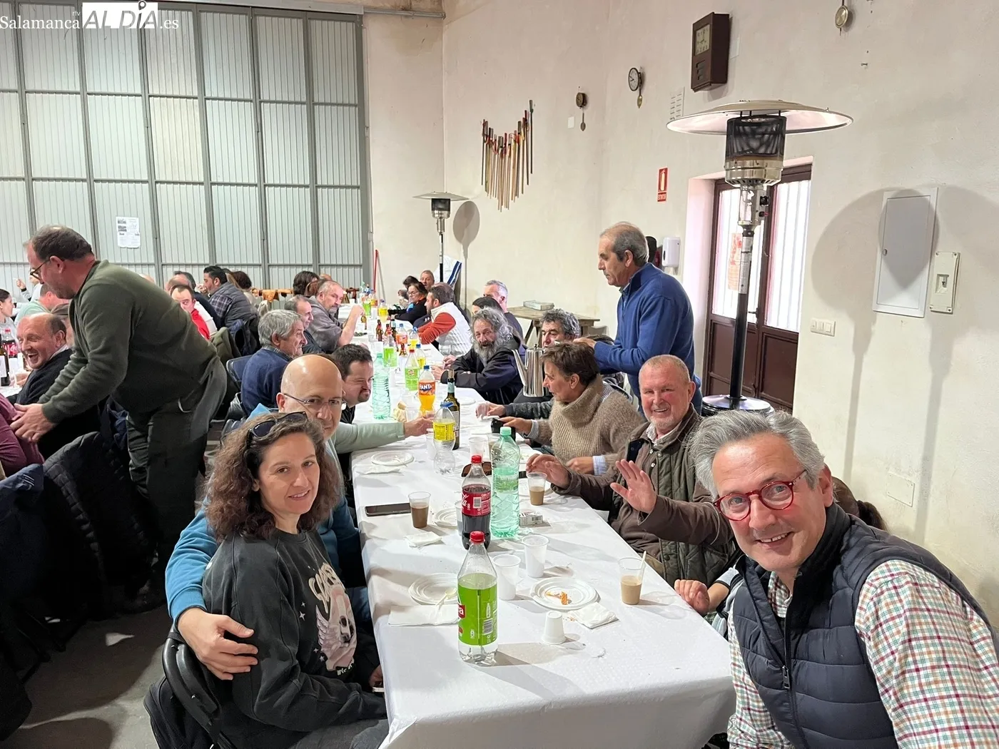 Primera comida tras la matanza en Gejo de los Reyes