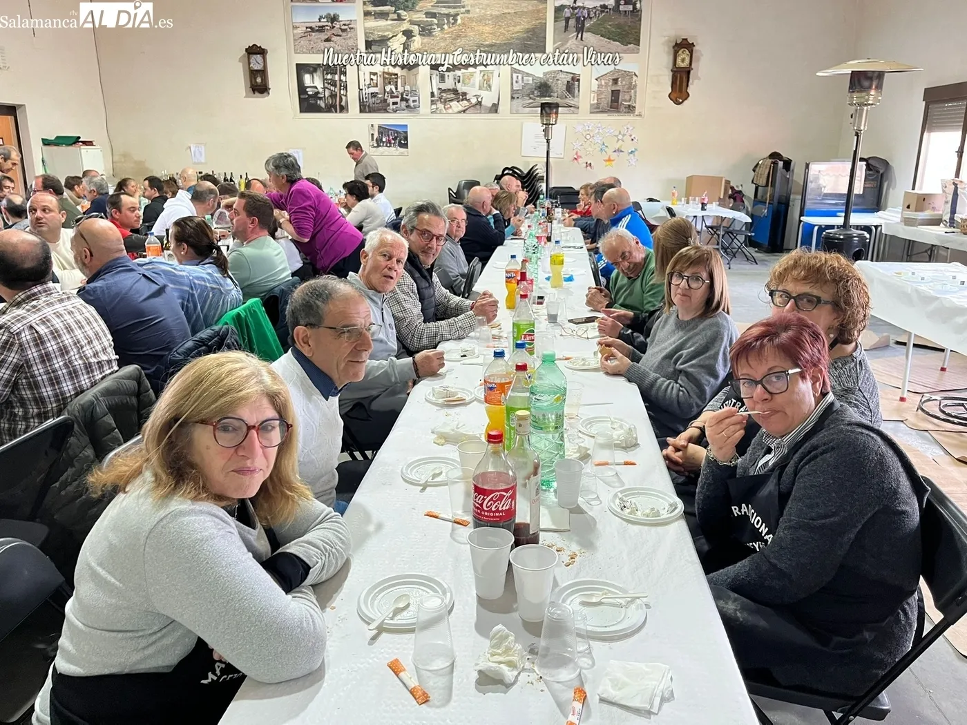 Primera comida tras la matanza en Gejo de los Reyes