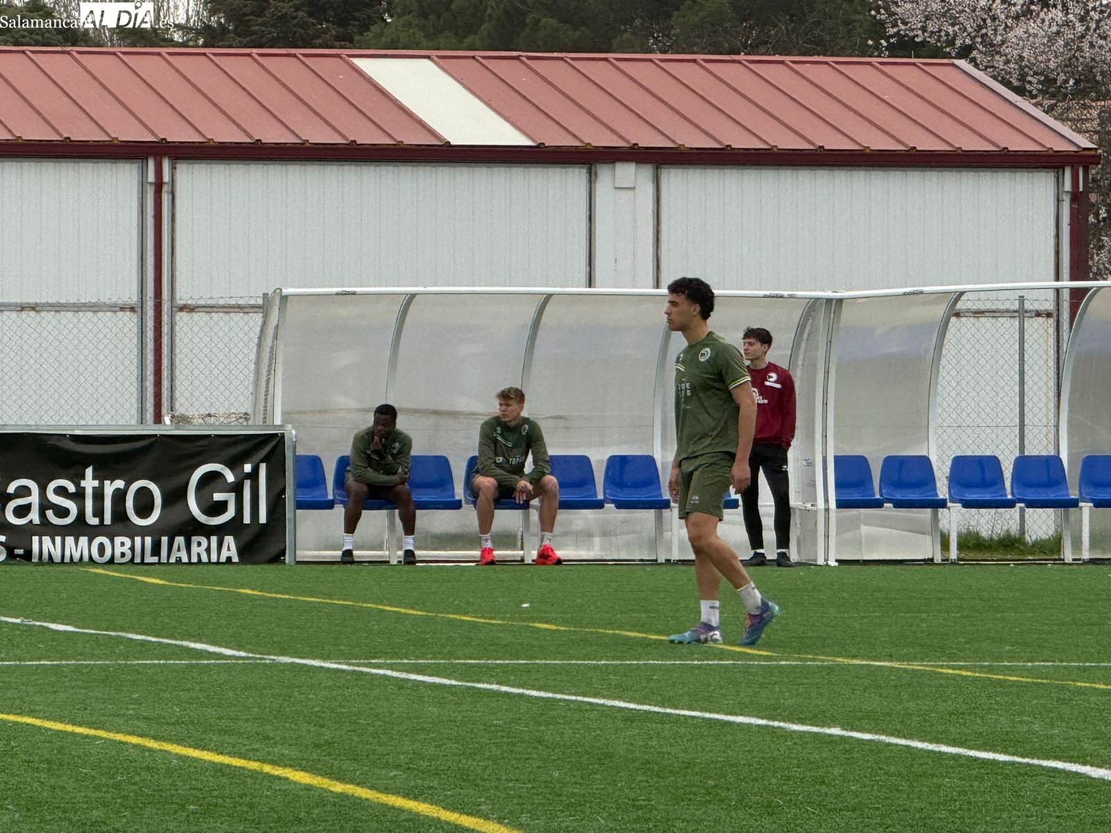 FOTOS | Una sobrecarga obliga a Chibozo a no completar el entrenamiento de Unionistas por precaución de cara a Pontevedra