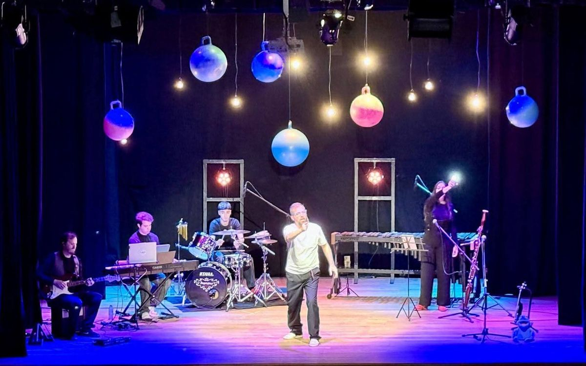 Jes Martins triunfa en Salamanca con obra sobre autismo