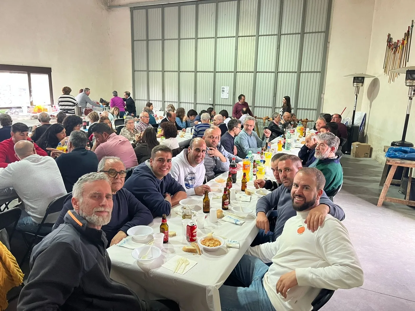 En torno a un centenar de personas dieron cuenta en Gejo de los Reyes de un gran cocido  