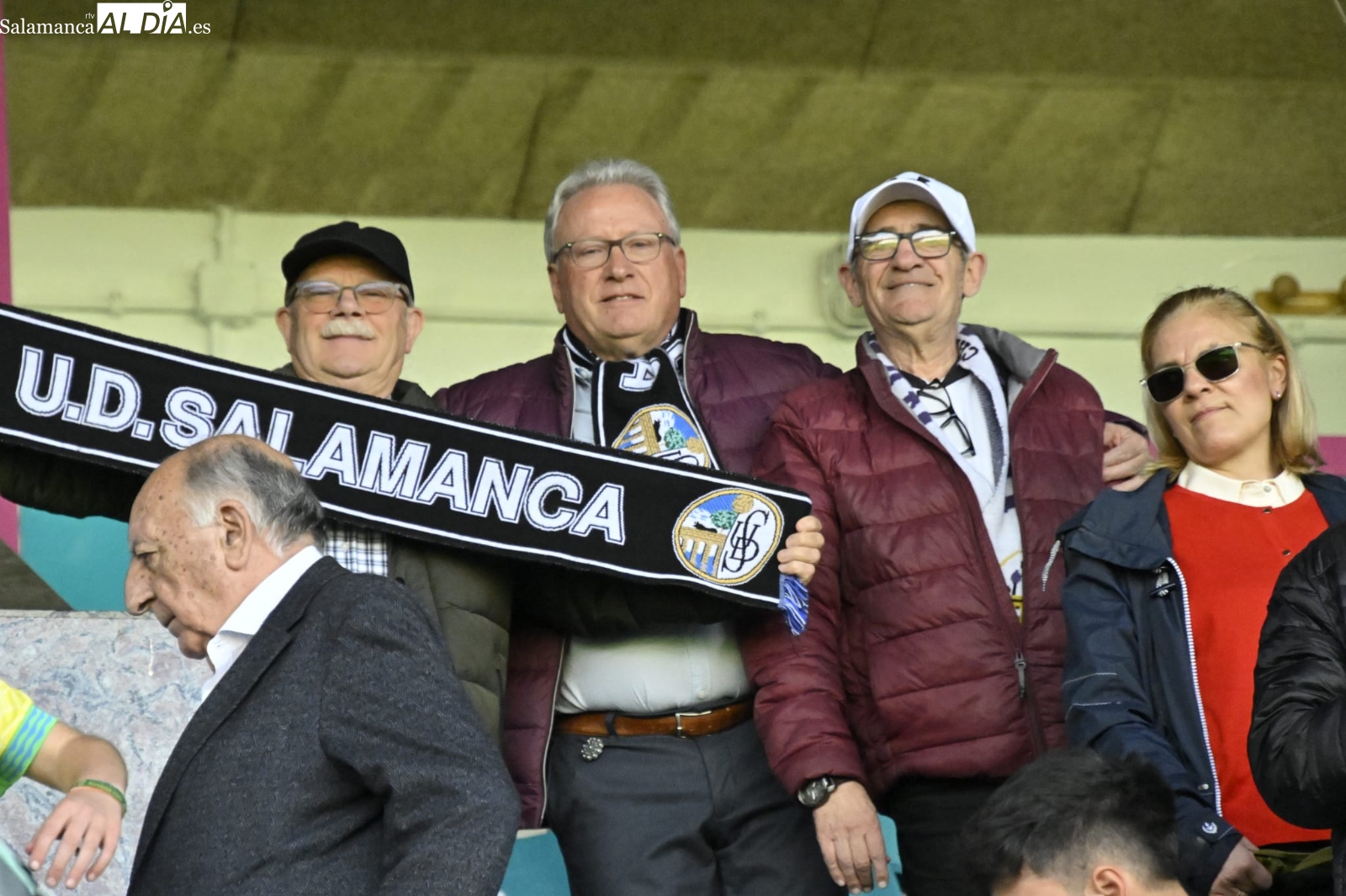 FOTOS | La afición del Salamanca UDS no se pierde la cita vital por el playoff ante el Bergantiños