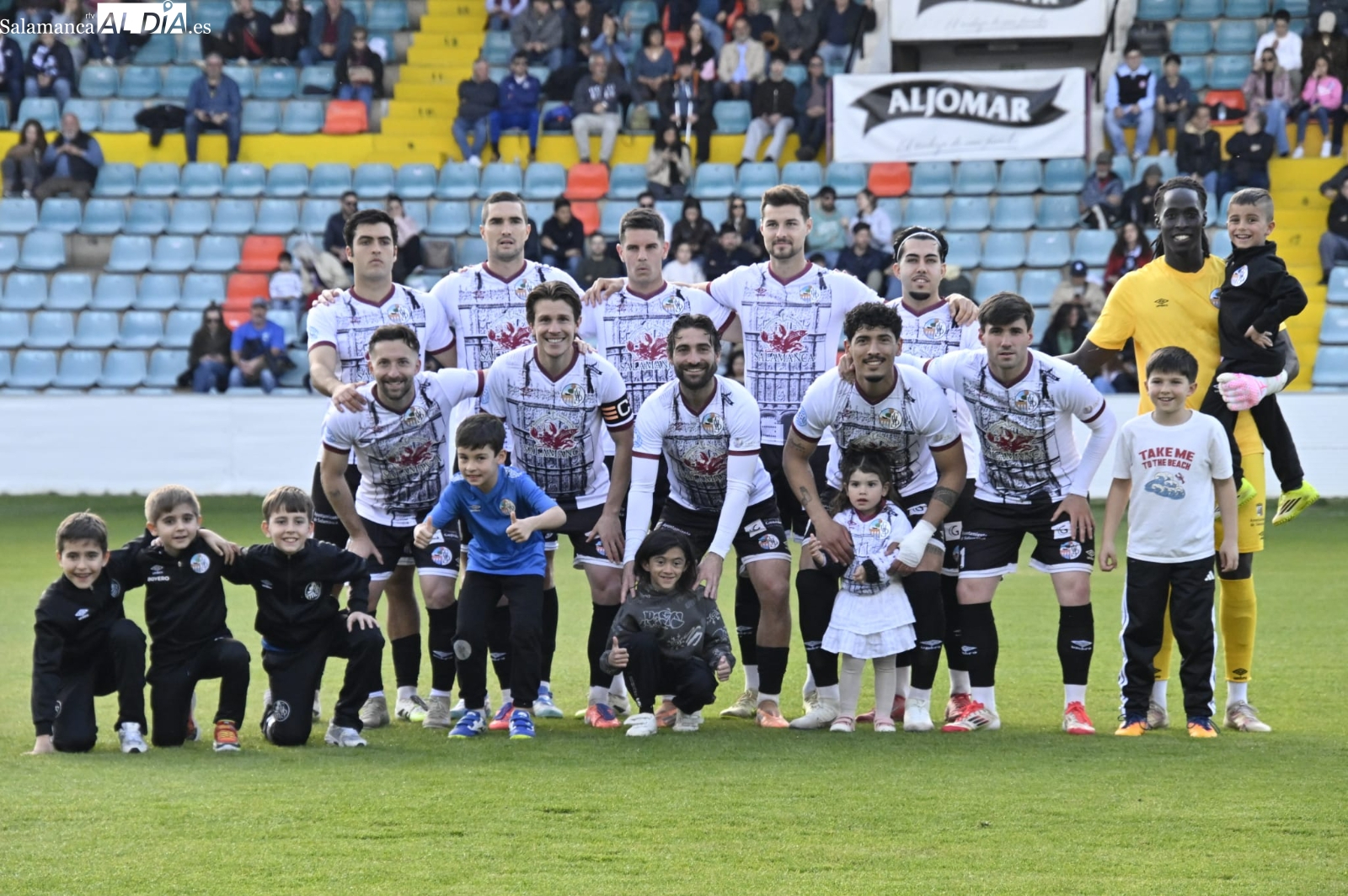 CLASIFICACIONES | Unionistas, en tierra de nadie; el Salamanca UDS, en triple empate por el playoff; el Perfumerías Avenida, cuarto... y más