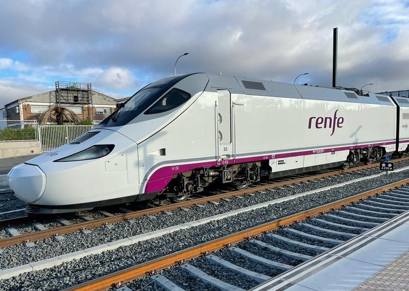 Localizador trenes Renfe: mapa en tiempo real y horarios