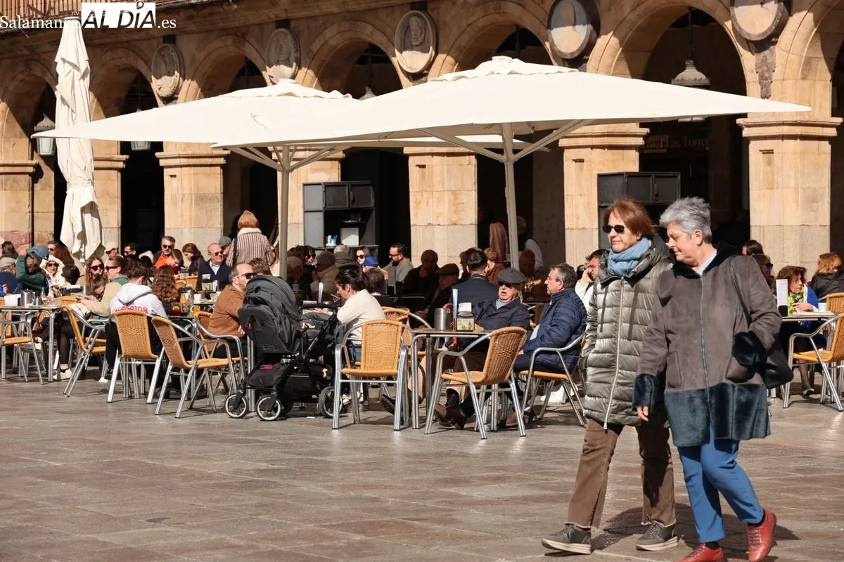 Ambiente en Salamanca en este primer domingo de marzo. Foto: David Sañudo