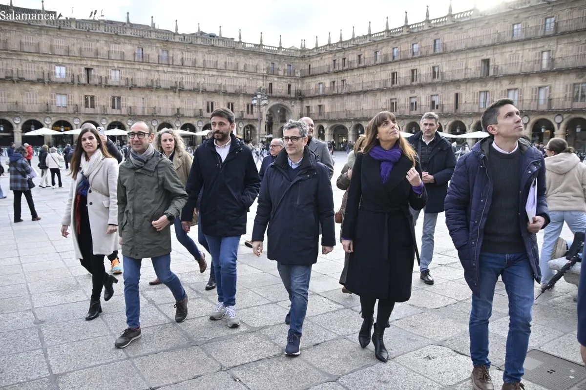 Foto 8 - FOTOS | El ministro F&eacute;lix Bola&ntilde;os hace campa&ntilde;a en Salamanca: "El PSOE es la &uacute;nica opci&oacute;n para desalojar al PP"