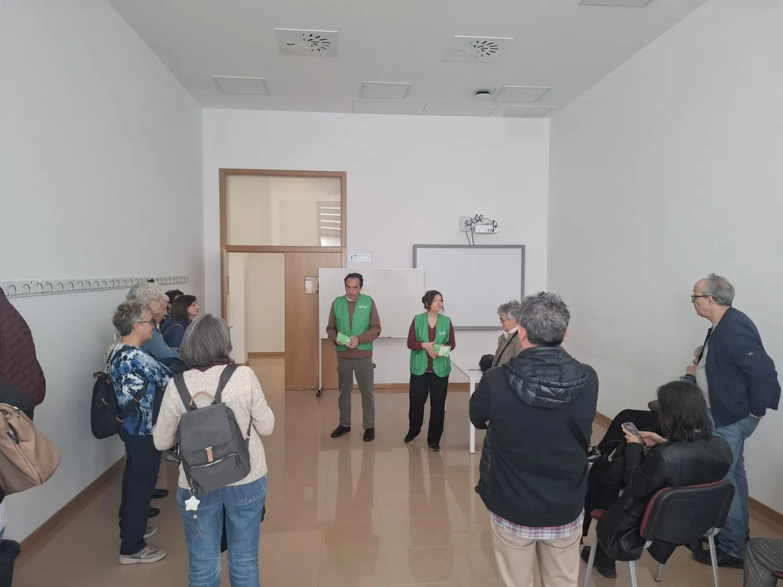 Voluntarios de la asociación se han desplegado por distintos puntos de Salamanca