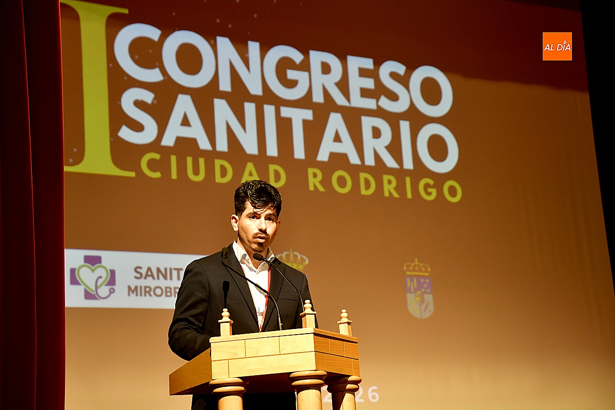 Ciudad Rodrigo inaugura el I Congreso Sanitario con profesionales del sector en el Teatro Nuevo