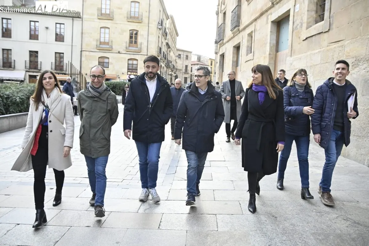 Foto 5 - FOTOS | El ministro F&eacute;lix Bola&ntilde;os hace campa&ntilde;a en Salamanca: "El PSOE es la &uacute;nica opci&oacute;n para desalojar al PP"