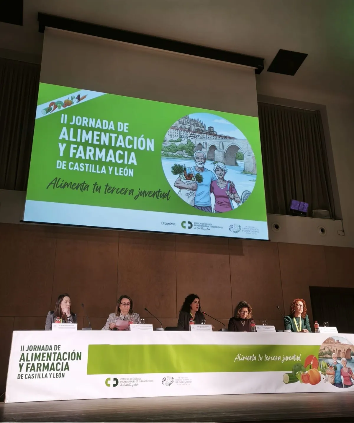 Foto 3 - Cerca de 200 farmac&eacute;uticos se re&uacute;nen en Salamanca para abordar la nutrici&oacute;n en la tercera edad