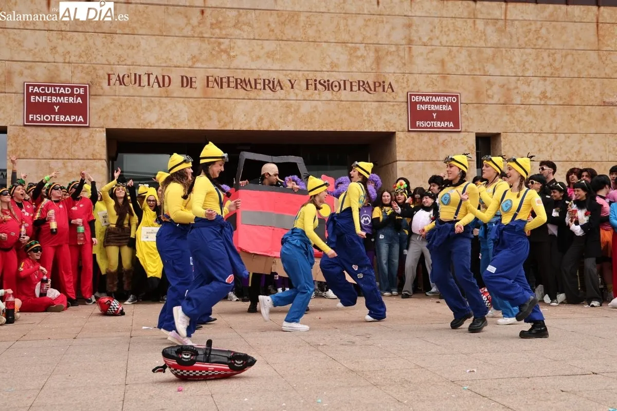Fiestas de la Facultad de Enfermería de la Universidad de Salamanca. Foto de David Sañudo