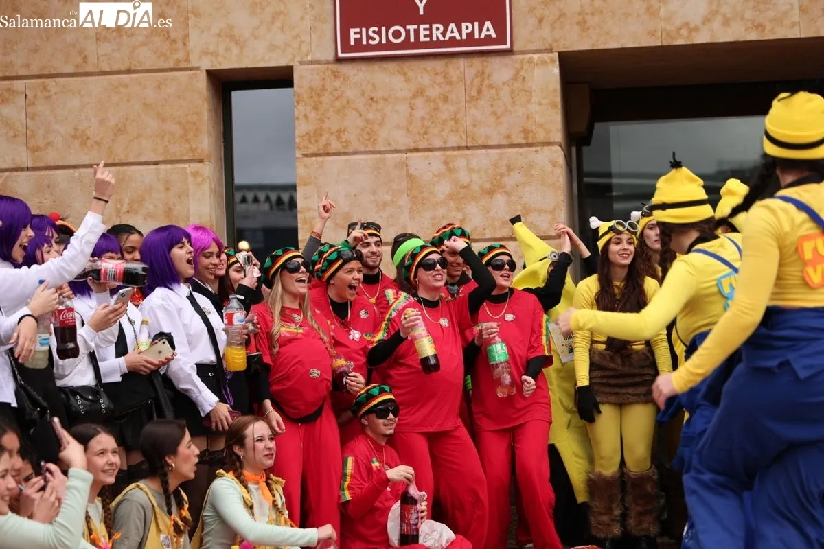 Fiestas de la Facultad de Enfermería de la Universidad de Salamanca. Foto de David Sañudo
