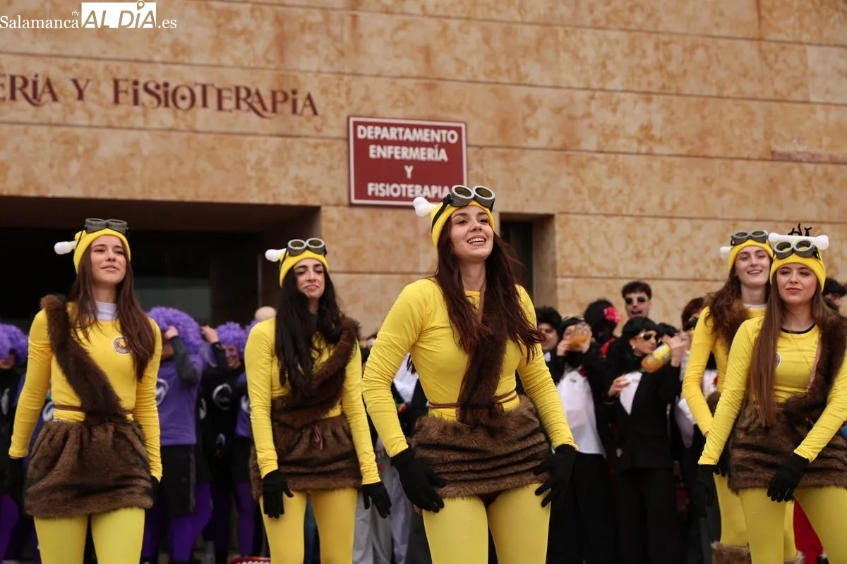 Fiestas de la Facultad de Enfermería de la Universidad de Salamanca. Foto de David Sañudo