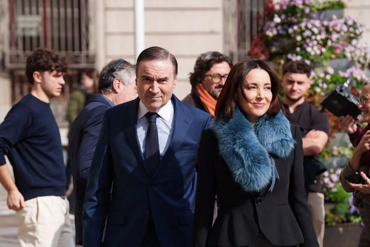 Foto 11 - De la Reina Letizia a Ana Rosa Quintana: el multitudinario adi&oacute;s al periodista Ra&uacute;l del Pozo