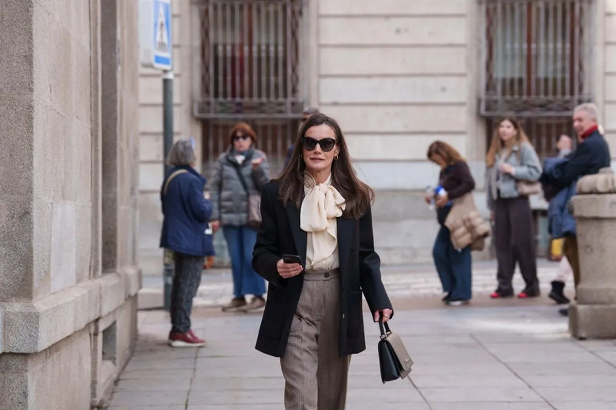 Foto 2 - De la Reina Letizia a Ana Rosa Quintana: el multitudinario adi&oacute;s al periodista Ra&uacute;l del Pozo
