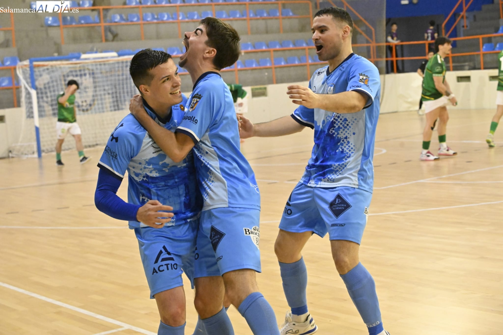 El Salamanca FS gana al Noia en la final y vuelve a la zona de playoff (2-3)