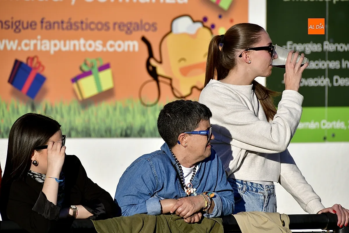 Encuentro en tre el Ciudad Rodrigo CF y el Victoria