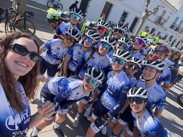 Foto 2 - Triplete salmantino en Extremadura: Naxara Odriozola gana la vuelta y el Mirat Team arrasa