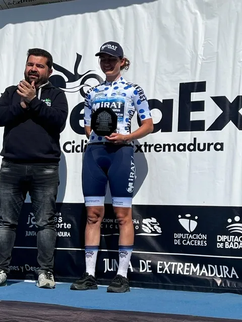 Foto 7 - Triplete salmantino en Extremadura: Naxara Odriozola gana la vuelta y el Mirat Team arrasa